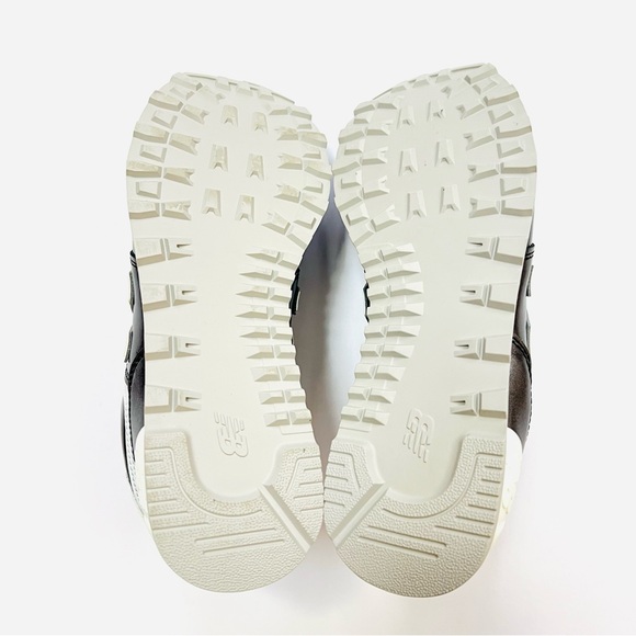 NEW New Balance Womens 574 - Picture 7 of 8